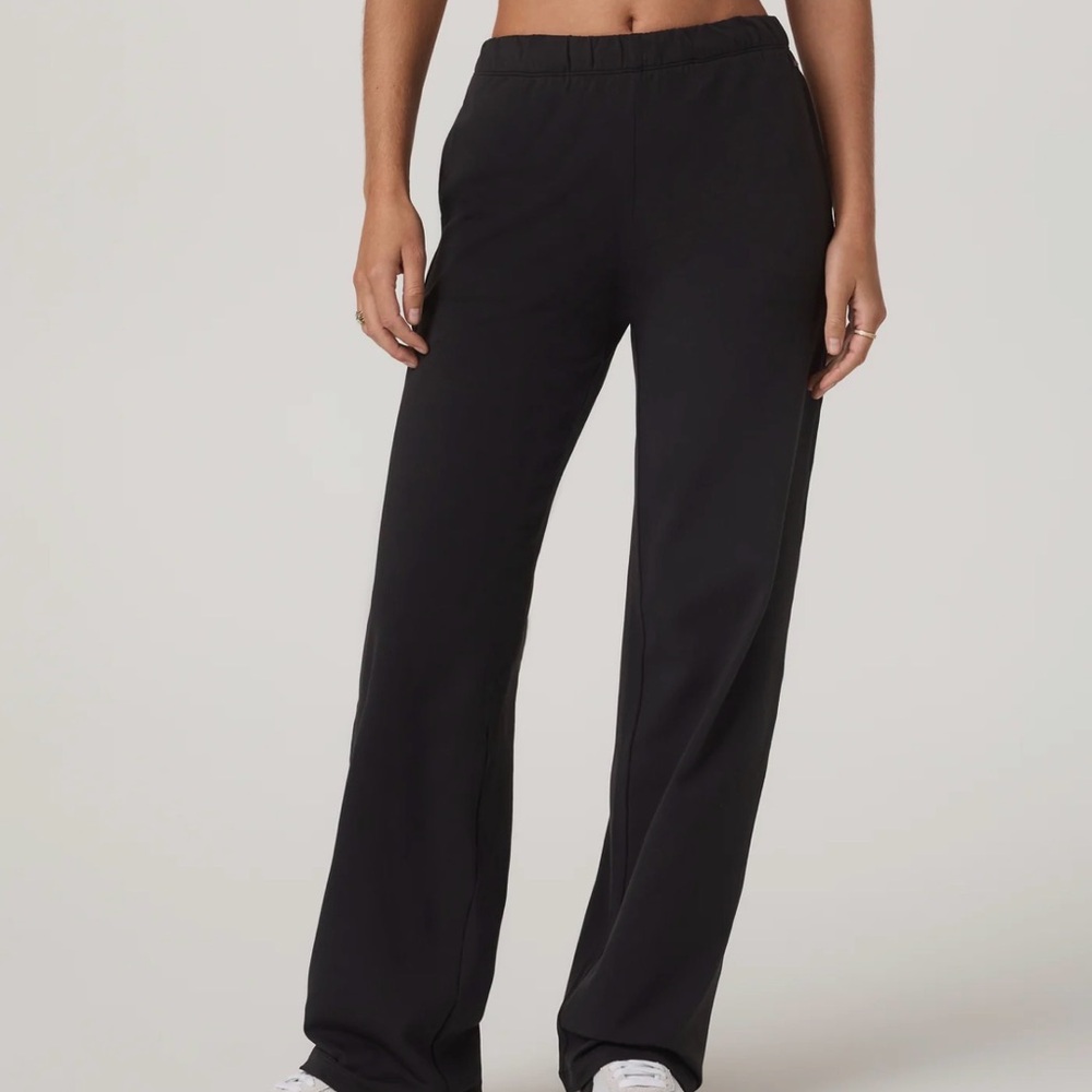 Vuori Halo Modern Straight Leg Pant